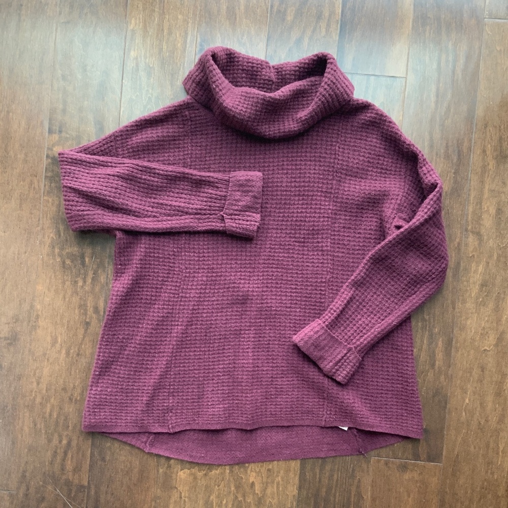 FREE PEOPLE Wool Sweater Cowl Neck. Size S.